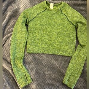 NWOT Adorable Fabletics SZ S Green Heather Long Sleeve Crop Top